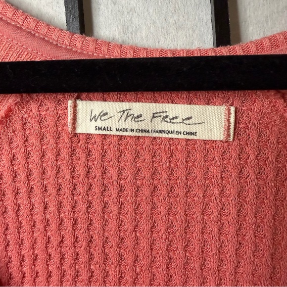 We The Free Prairie Rose Santa Clara V-Neck Thermal Top Small - Picture 4 of 4